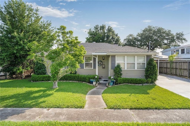 1121 Evergreen Dr, Gretna, LA 70053 - view of front of house