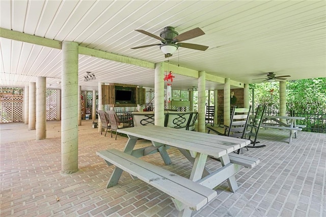 5 Rhonda Ct, Covington, LA 70433 - view of patio / terrace with outdoor dining area and ceiling fan