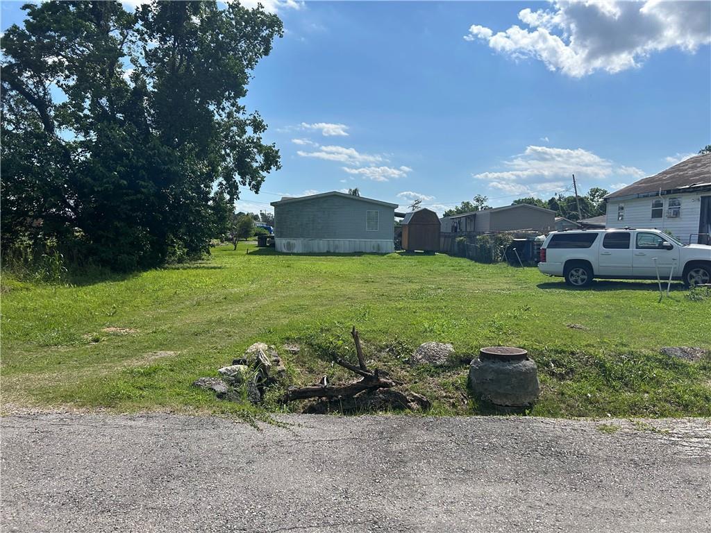 Edison Ave, Harvey, LA 70058 - photo 1