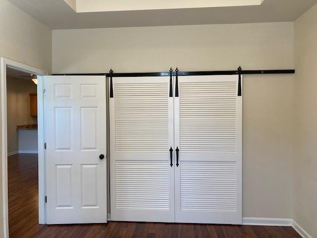 516-518 Erlanger Ave, Slidell, LA 70458 - detailed view of baseboards and wood finished floors