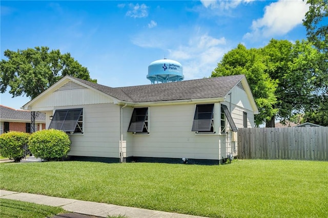 401 Riverdale Dr, Jefferson, LA 70121 - view of front of house featuring roof with shingles