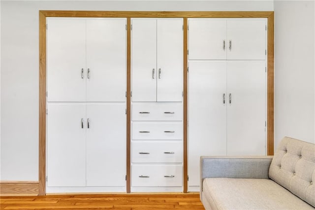 401 Riverdale Dr, Jefferson, LA 70121 - bedroom with multiple closets