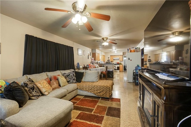 521 S Alexander St, New Orleans, LA 70119 - living area featuring a ceiling fan