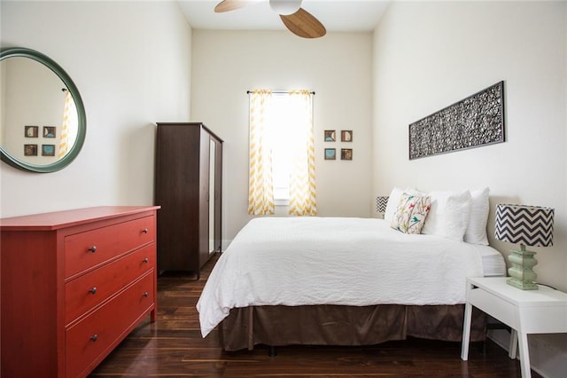 1241 Kerlerec St, New Orleans, LA 70116 - bedroom featuring dark wood finished floors and ceiling fan