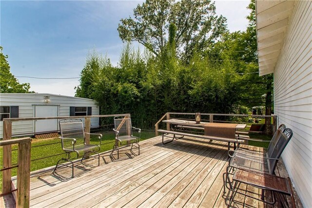 245 E Oak St, Ponchatoula, LA 70454 - view of wooden deck