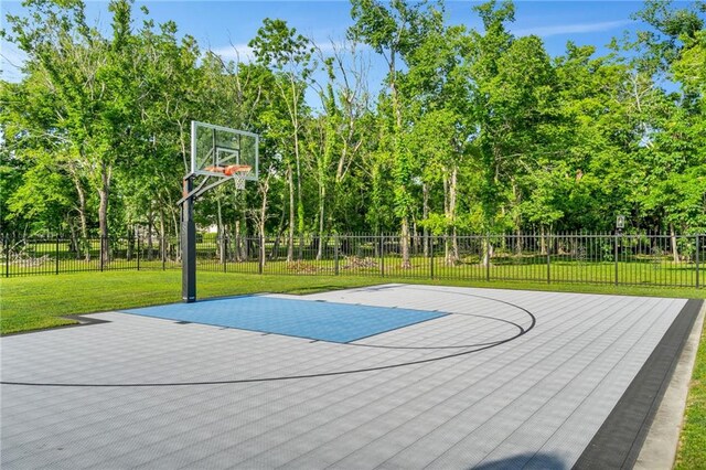 11 Arbor Cir, New Orleans, LA 70131 - view of sport court featuring basketball hoop