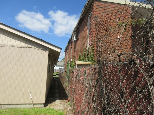 3900 Royal St, New Orleans, LA 70117 - view of home's exterior featuring fence