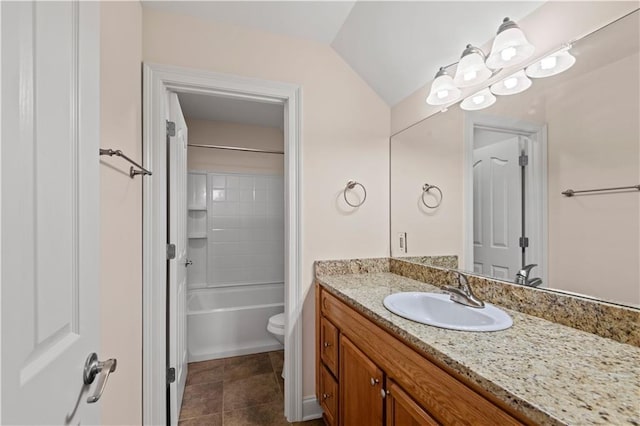 816 Celeste Ave, River Ridge, LA 70123 - full bathroom featuring vanity, toilet, shower / bath combination, and lofted ceiling