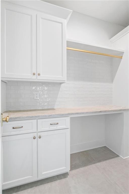 136 Linnette Ln, Mandeville, LA 70471 - interior space featuring baseboards