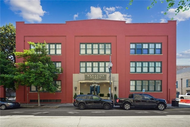 760 Magazine St Unit 113, New Orleans, LA 70130 - view of building exterior