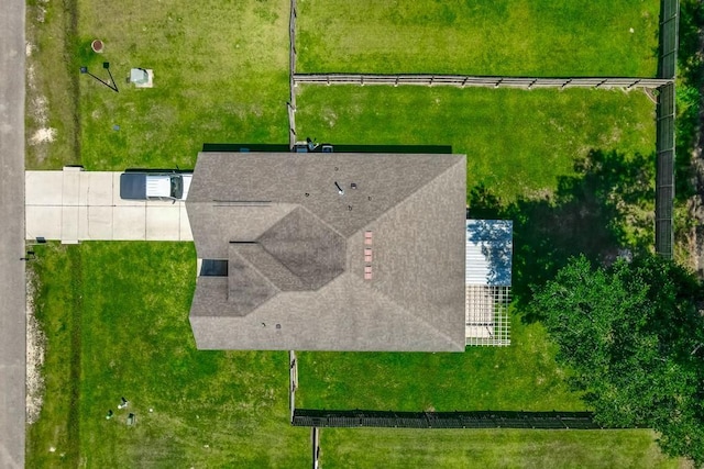 aerial view of property and surrounding area
