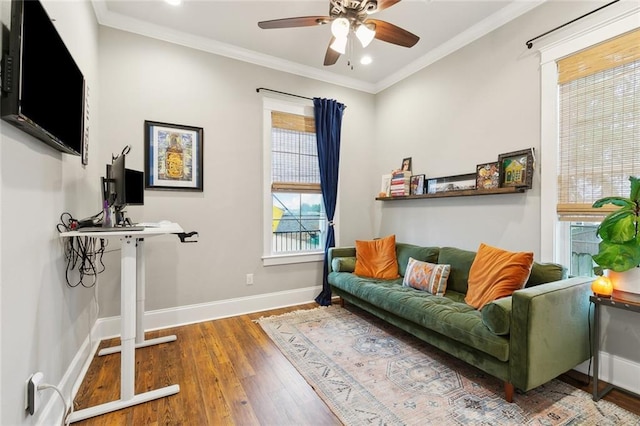 722 Luling Ave, Luling, LA 70070 - living room featuring a ceiling fan, wood finished floors, baseboards, crown molding, and recessed lighting