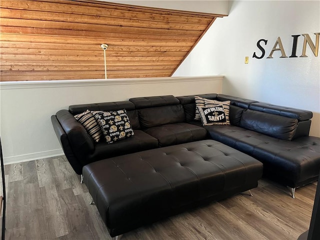 1500 W Esplanade Ave Unit 3-B, Kenner, LA 70065 - living area featuring wood finished floors and baseboards