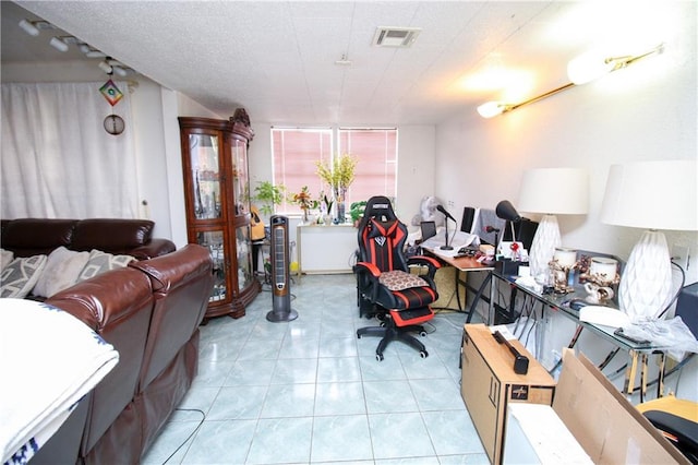 1620 Maplewood Dr, Harvey, LA 70058 - living room with tile patterned flooring
