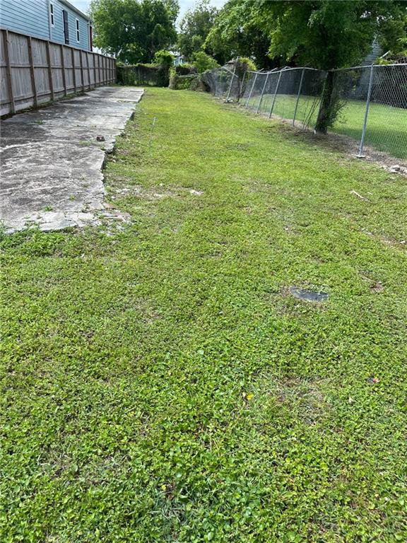 3328 Lowerline St, New Orleans, LA 70125