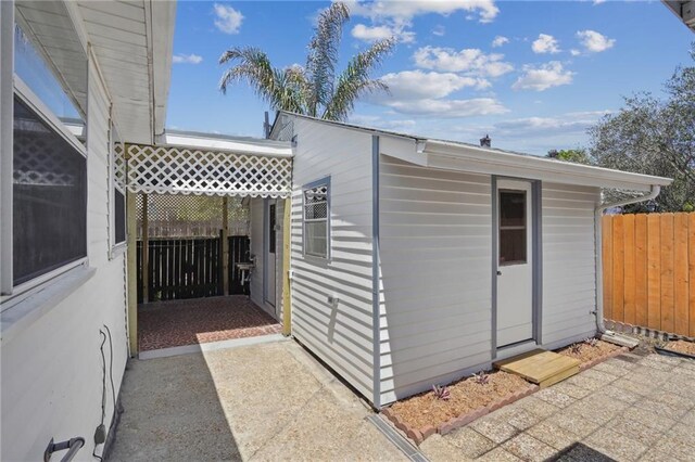 4 Virginia Ct, New Orleans, LA 70124 - view of outbuilding with fence and an outbuilding