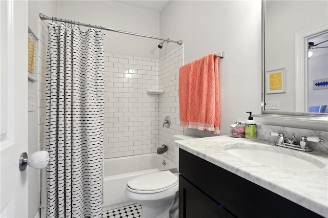 1723 N Broad St, New Orleans, LA 70119 - bathroom with shower / tub combo, vanity, and toilet