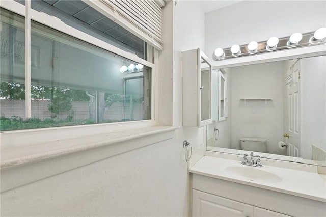 242 Willow Dr, Gretna, LA 70053 - bathroom with toilet and vanity