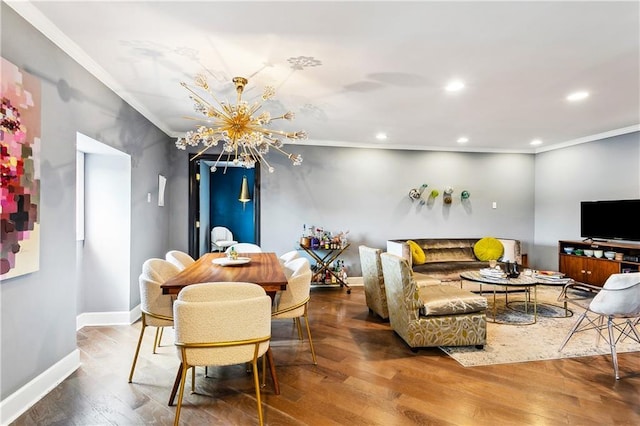 3000 Saint Charles Ave Unit 408, New Orleans, LA 70115 - living area featuring a chandelier, crown molding, baseboards, recessed lighting, and wood finished floors