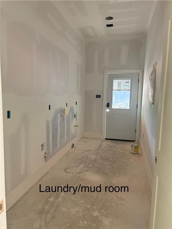82188 Charles Kelly Rd, Bush, LA 70431 - entryway with baseboards