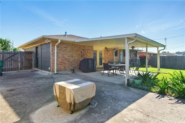 6200 Morton St, Metairie, LA 70003 - view of patio with fence
