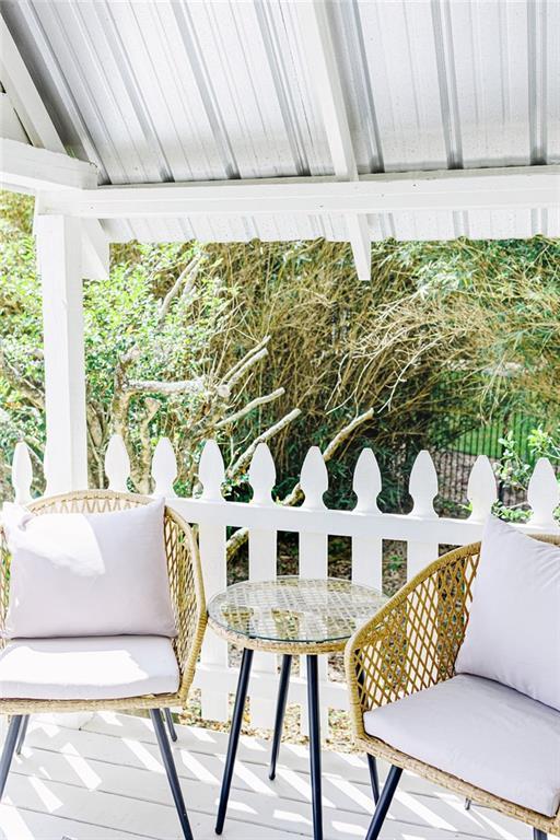 4 Riverdale Dr, Covington, LA 70433 - view of balcony