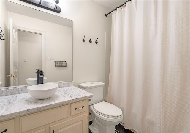 125 Bent Tree Ct, Covington, LA 70433 - bathroom featuring toilet, vanity, and a shower with curtain