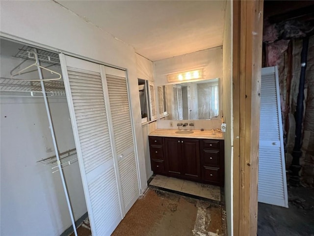 341 Soniat Ave, Harahan, LA 70123 - bathroom with vanity and a closet