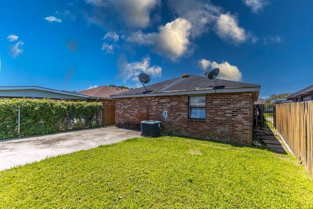 7663 Stonewood St, New Orleans, LA 70128 - photo 19
