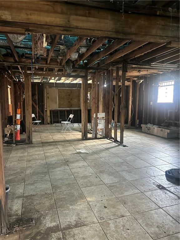 4710 Knight Dr, New Orleans, LA 70127 - view of below grade area