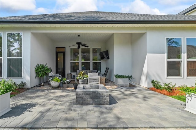5072 Twin River Pl, Covington, LA 70433 - view of patio / terrace featuring a ceiling fan and an outdoor living space
