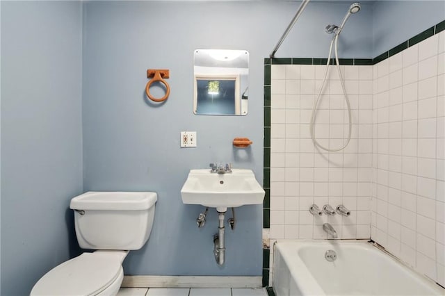 271214 Burgundy St, New Orleans, LA 70117 - full bathroom with toilet and tub / shower combination