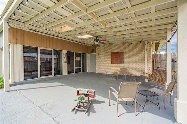 4401 Apollo Dr, Metairie, LA 70003 - view of patio with fence