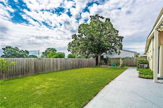 4401 Apollo Dr, Metairie, LA 70003 - view of yard featuring a patio and central AC