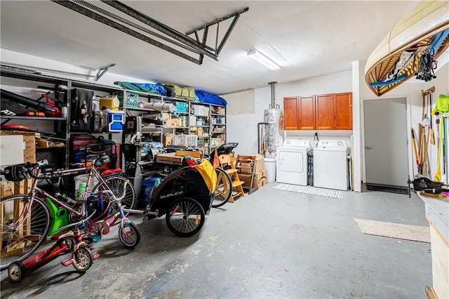 4401 Apollo Dr, Metairie, LA 70003 - garage featuring washing machine and clothes dryer