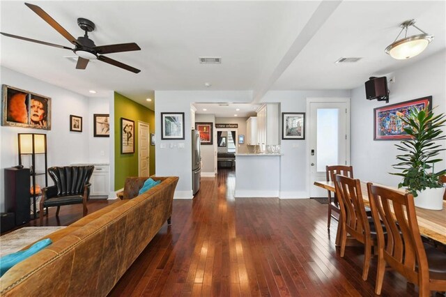 2728 Bienville St, New Orleans, LA 70119 - living room featuring a ceiling fan, dark wood-style floors, baseboards, and recessed lighting
