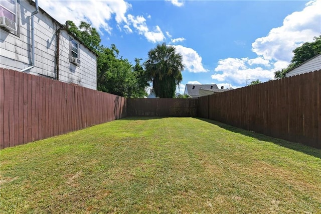 2728 Bienville St, New Orleans, LA 70119 - view of yard