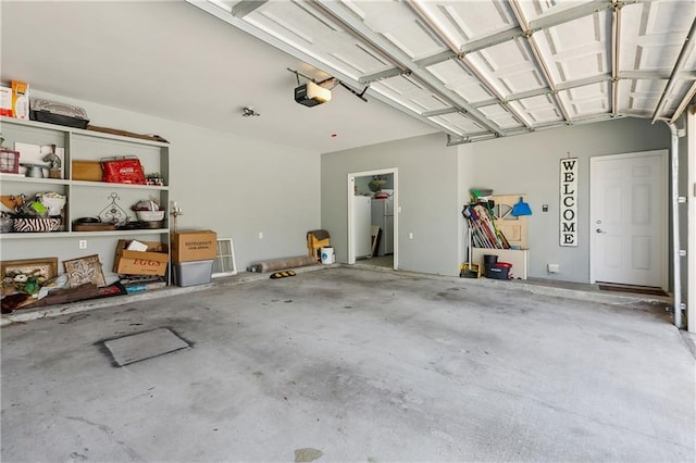 11446 Copperwood Dr, Denham Springs, LA 70726 - garage featuring a garage door opener