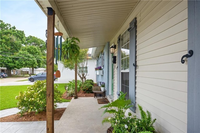 33 Caribou Ct, Metairie, LA 70003 - view of patio / terrace featuring a porch