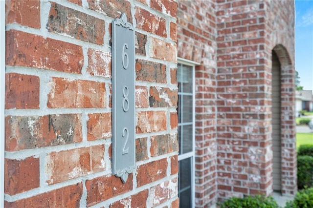 682 Amy Ct, Covington, LA 70433 - exterior view of brick siding