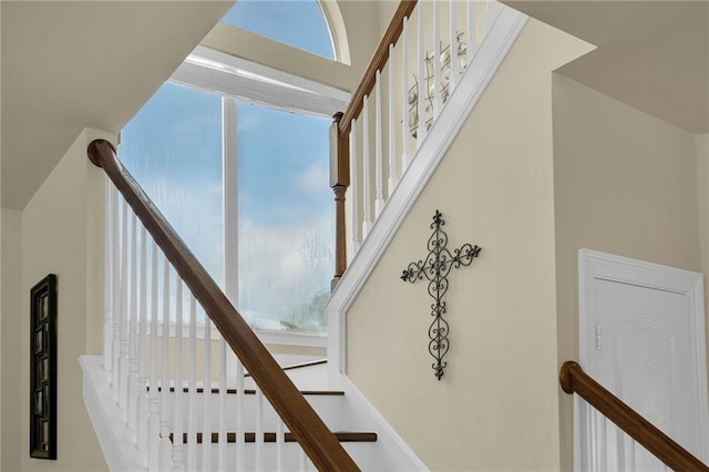 682 Amy Ct, Covington, LA 70433 - view of stairway