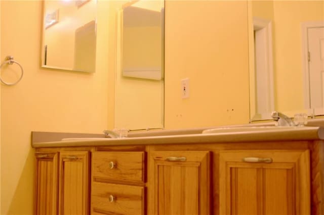 66165 Hickory Dr, Pearl River, LA 70452 - bathroom featuring vanity