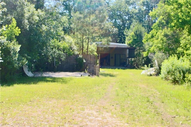 66165 Hickory Dr, Pearl River, LA 70452 - view of yard featuring an outdoor structure and a pole building