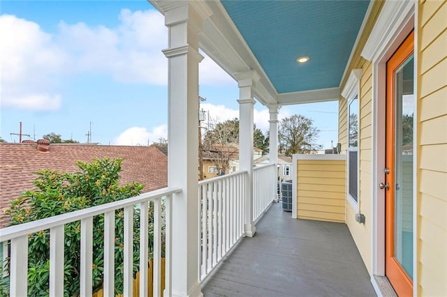 310507 Toulouse St, New Orleans, LA 70119 - view of balcony