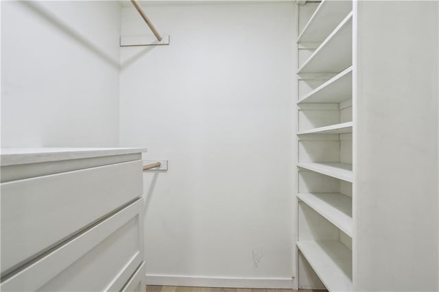 1401 Claiborne Dr, Jefferson, LA 70121 - view of spacious closet