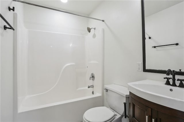 1401 Claiborne Dr, Jefferson, LA 70121 - full bathroom with toilet, vanity, and  shower combination