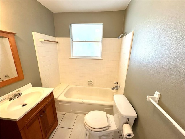 1523 W Dr, Westwego, LA 70094 - full bathroom featuring toilet,  shower combination, tile patterned flooring, and vanity