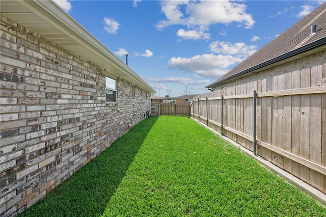 2228 Veronica Dr, Chalmette, LA 70043 - view of yard