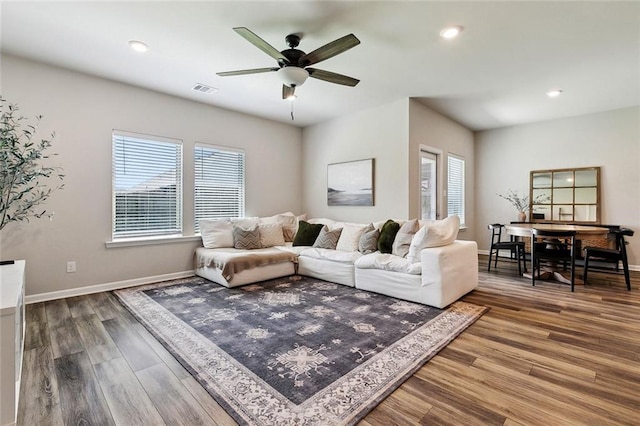 784 Bent Cypress Ln, Slidell, LA 70461 - living area with ceiling fan, wood finished floors, recessed lighting, and baseboards