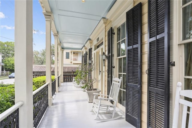 919 Robert St, New Orleans, LA 70115 - view of covered porch
